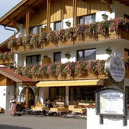 ホテル Arnika Garni